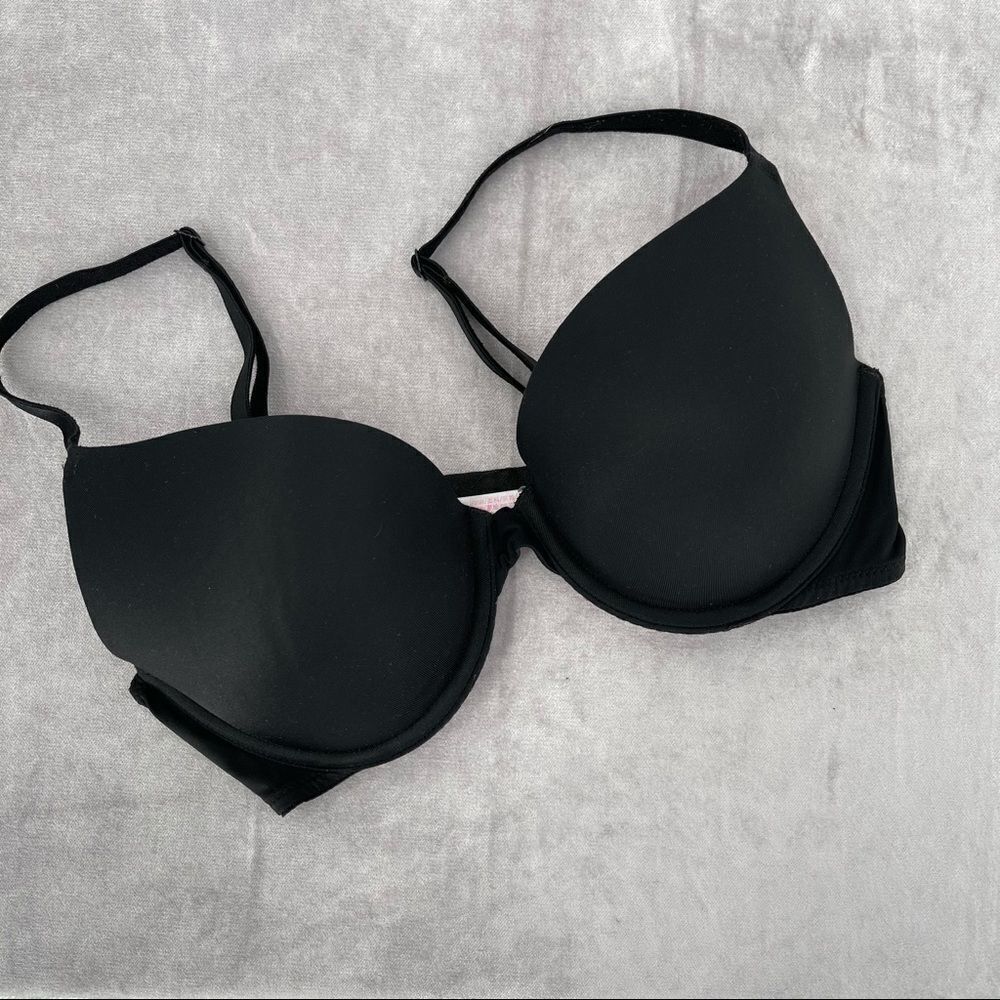 PINK VICTORIA’S SECRET 34C WEAR EVERYWHERE BRA